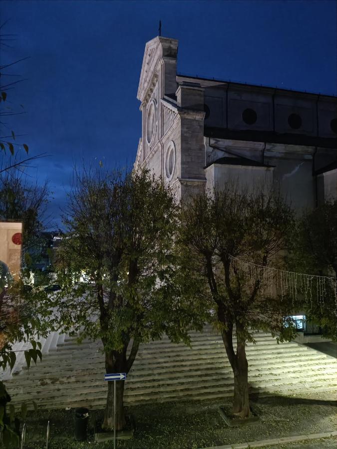 L'Affaccio Sulla Piazza Appartement Avezzano Buitenkant foto