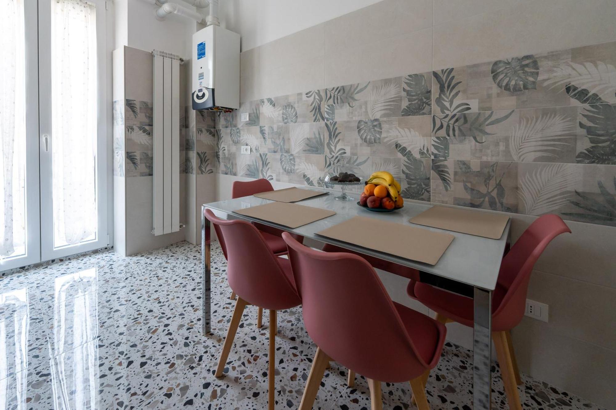 L'Affaccio Sulla Piazza Appartement Avezzano Buitenkant foto