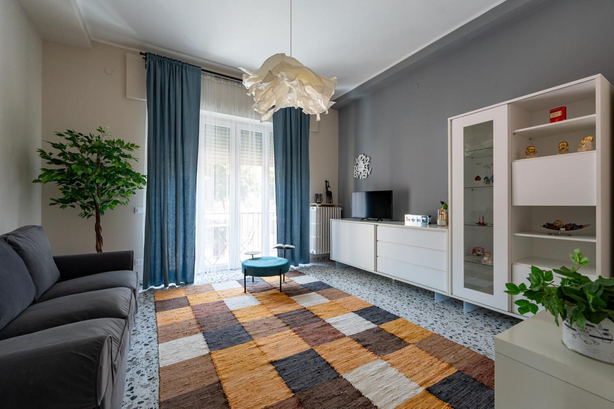 L'Affaccio Sulla Piazza Appartement Avezzano Buitenkant foto