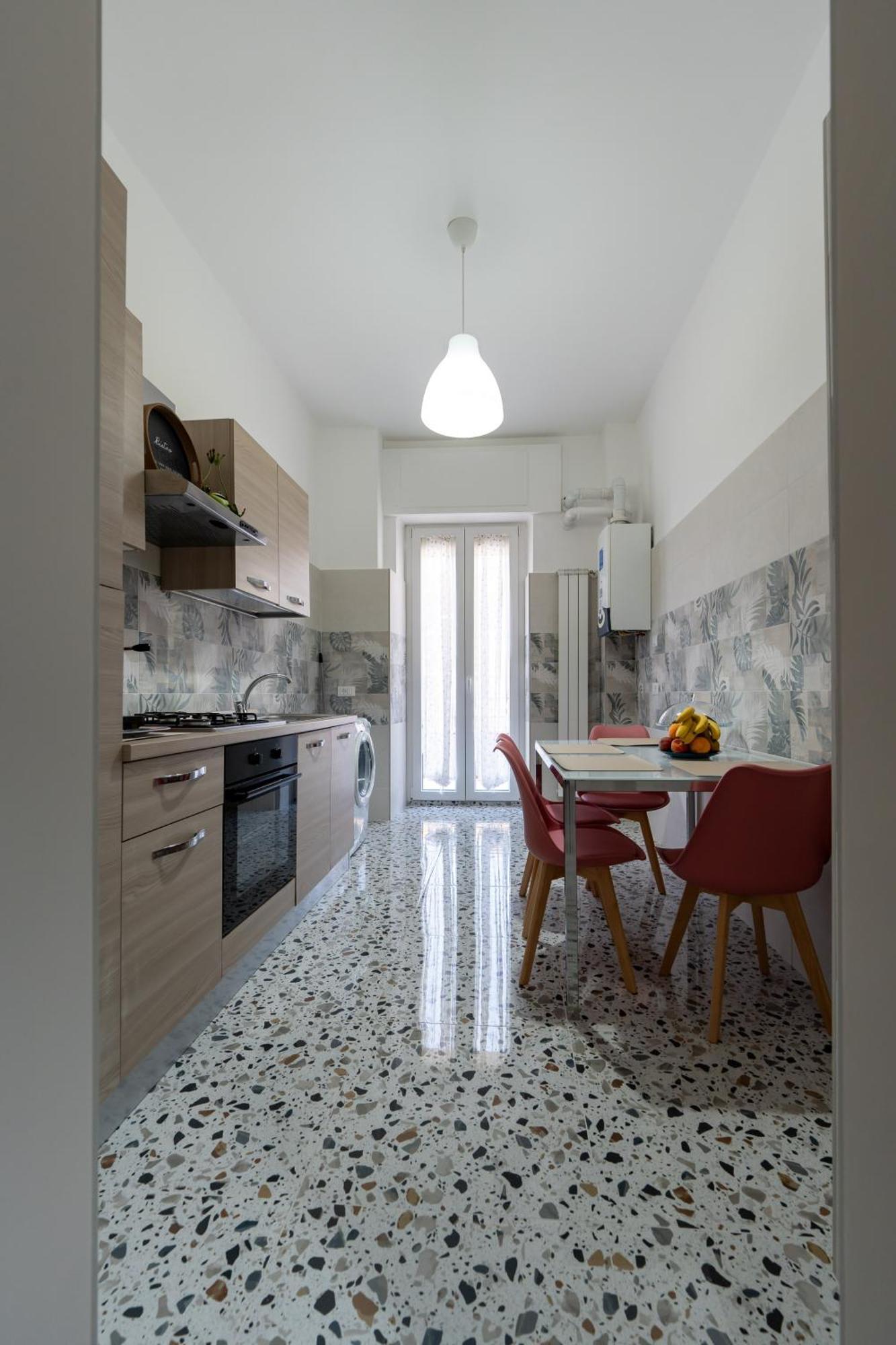 L'Affaccio Sulla Piazza Appartement Avezzano Buitenkant foto