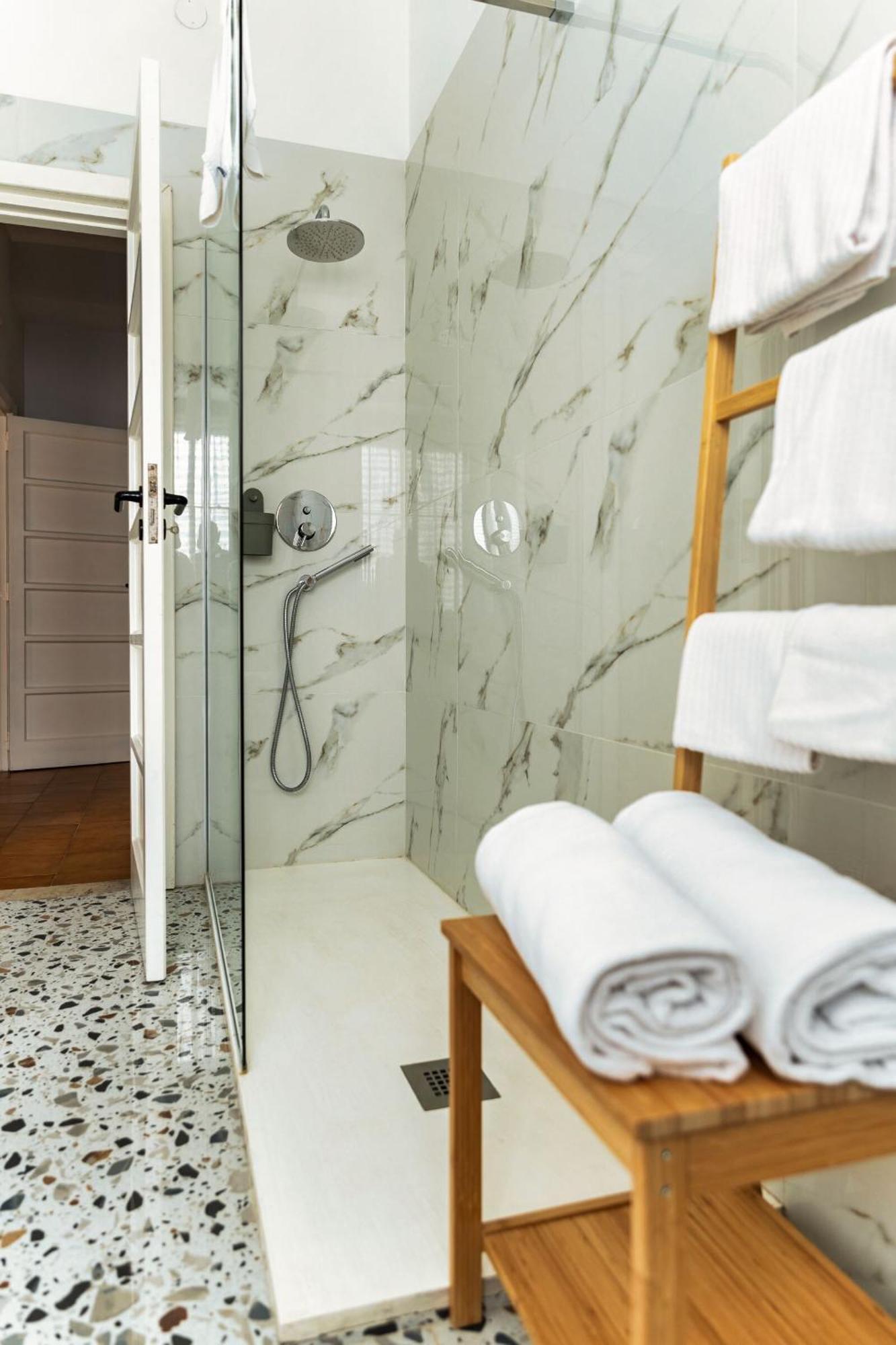 L'Affaccio Sulla Piazza Appartement Avezzano Buitenkant foto